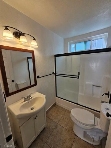 10037 Samoa Avenue 6, Tujunga, CA 91042