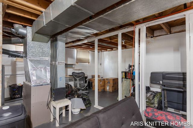 1638 32ND Street Sw, City Of Wyoming, MI 49508