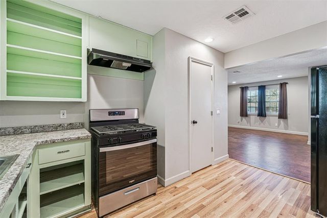 1908 N Overbrook Drive, Oklahoma City, OK 73121