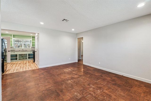 1908 N Overbrook Drive, Oklahoma City, OK 73121