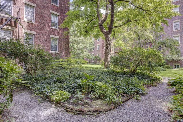35-45 78th Street 22, Jackson Heights, NY 11372