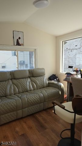 509 81St St, North Bergen Twp., NJ 07047