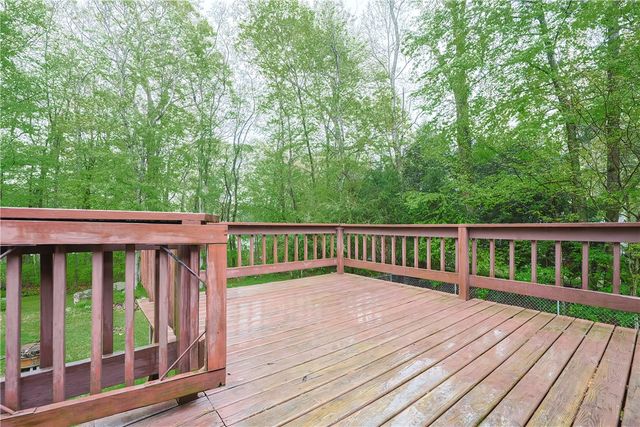 274 Courthouse Lane, Burrillville, RI 02859