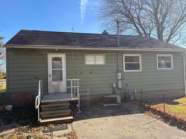 913 Villa Terrace, Kendallville, IN 46755