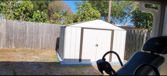 512 SE 1st St, Boynton Beach, FL 33435