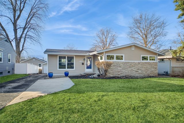 2204 Hillside Avenue, West Des Moines, IA 50265