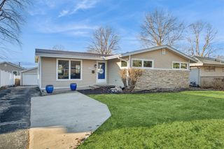2204 Hillside Avenue, West Des Moines, IA 50265
