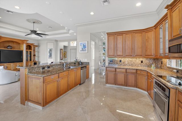 13273 Solana Beach Cove, Delray Beach, FL 33446