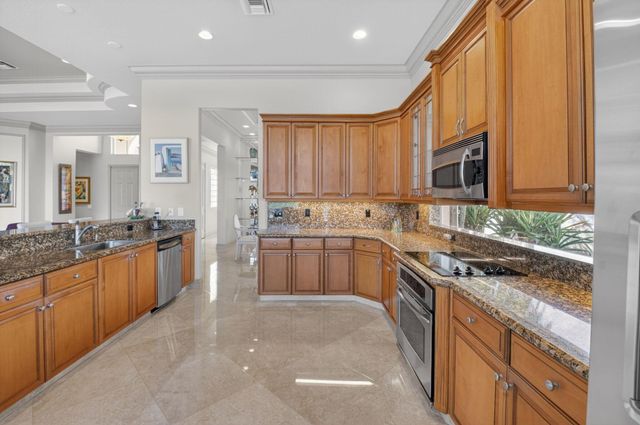 13273 Solana Beach Cove, Delray Beach, FL 33446