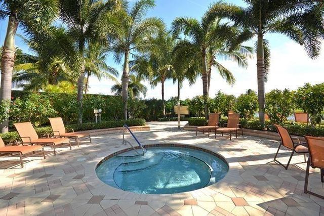 13273 Solana Beach Cove, Delray Beach, FL 33446