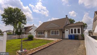 2824 WOODHAVEN RD, Philadelphia, PA 19154