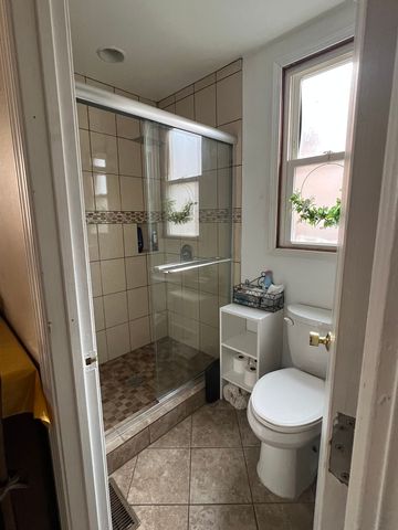 12741 Hoyne Avenue, Blue Island, IL 60406