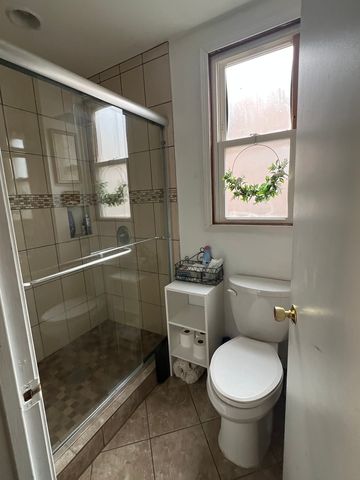 12741 Hoyne Avenue, Blue Island, IL 60406