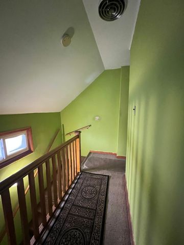 12741 Hoyne Avenue, Blue Island, IL 60406