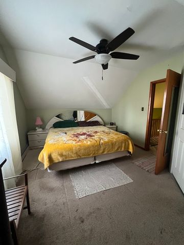 12741 Hoyne Avenue, Blue Island, IL 60406