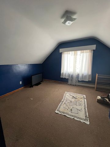 12741 Hoyne Avenue, Blue Island, IL 60406