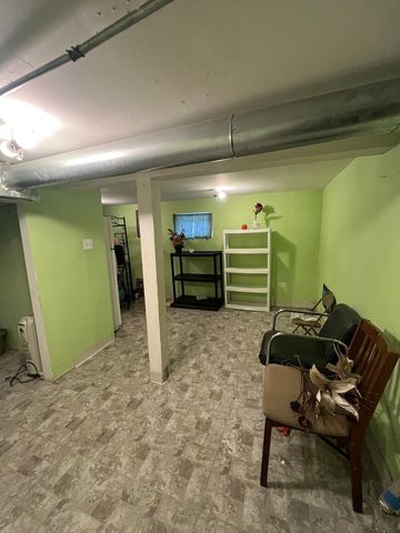 12741 Hoyne Avenue, Blue Island, IL 60406