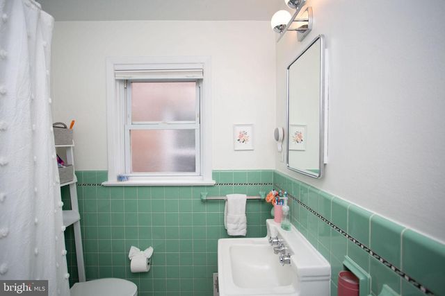 36 LINCOLN AVE, Collingswood, NJ 08108