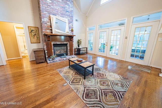 19 Peel Lane, Holly Springs, MS 38635