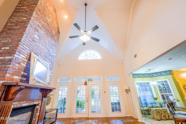 19 Peel Lane, Holly Springs, MS 38635