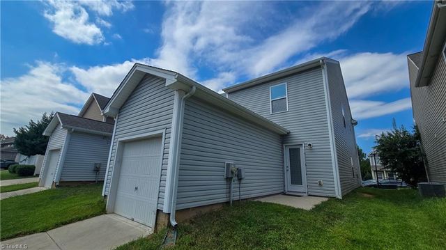 2381 Autumn Mist Drive, Winston-salem, NC 27103