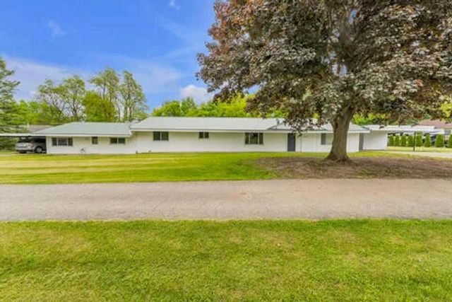 7038 Whitmore Lake Road, Whitmore Lake, MI 48189