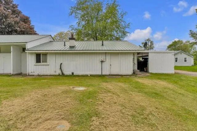 7038 Whitmore Lake Road, Whitmore Lake, MI 48189