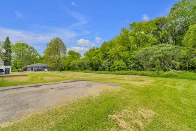 7038 Whitmore Lake Road, Whitmore Lake, MI 48189