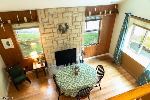 54 Cherrywood Dr, Franklin Twp., NJ 08873