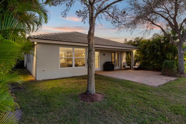 1171 SE Kirk Street, Stuart, FL 34997