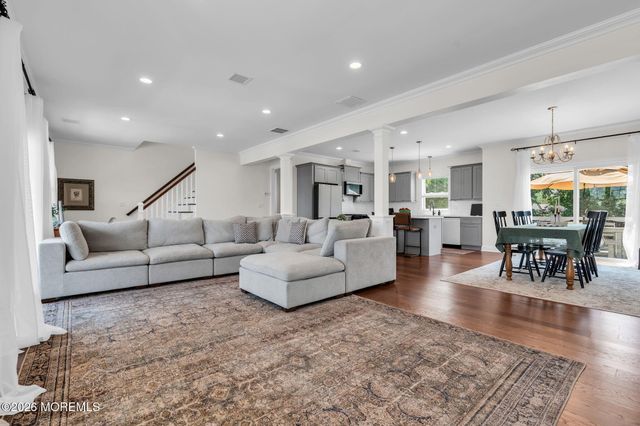 42 Creek Road, Port Monmouth, NJ 07758
