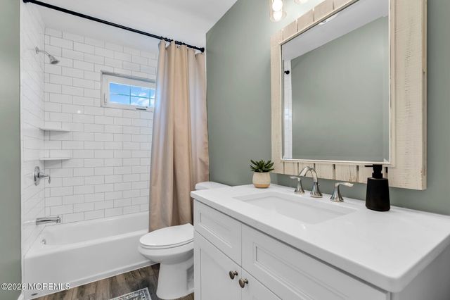42 Creek Road, Port Monmouth, NJ 07758