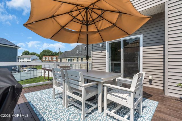 42 Creek Road, Port Monmouth, NJ 07758