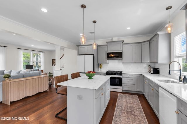 42 Creek Road, Port Monmouth, NJ 07758