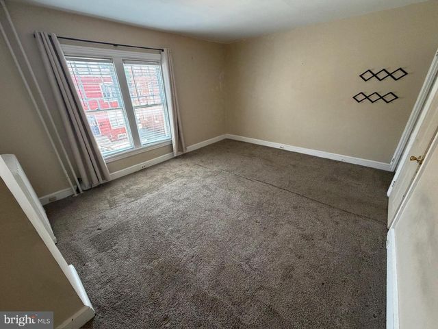 218 N PINE ST, Lancaster, PA 17603