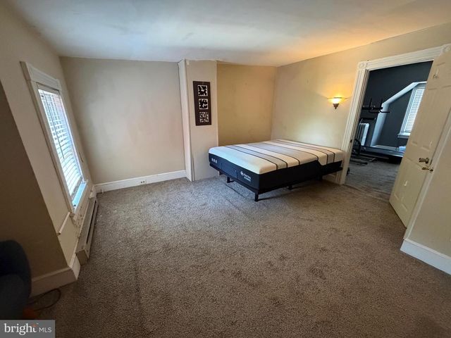 218 N PINE ST, Lancaster, PA 17603