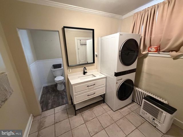 218 N PINE ST, Lancaster, PA 17603