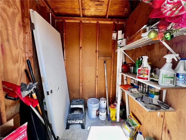 602 Barwick CT, Chesapeake, VA 23320