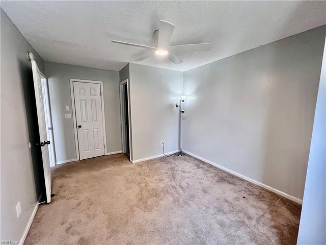 602 Barwick CT, Chesapeake, VA 23320
