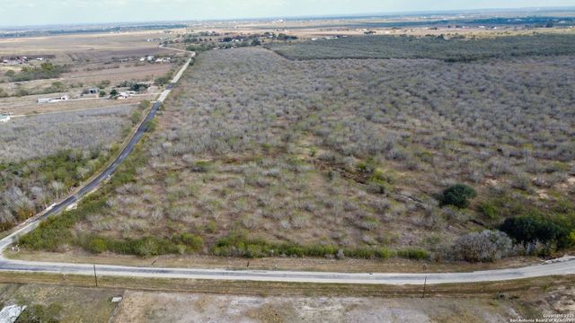 000 Gin, Marion, TX 78124