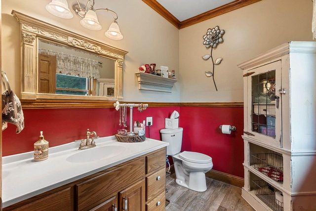 W8310 MEYER LANE, Crivitz, WI 54114