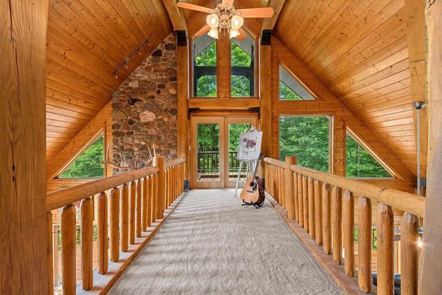 W8310 MEYER LANE, Crivitz, WI 54114