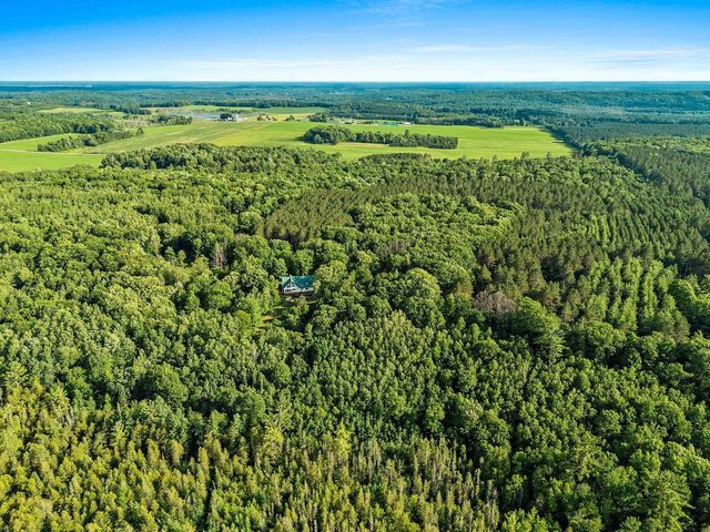 W8310 MEYER LANE, Crivitz, WI 54114