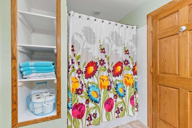 W8310 MEYER LANE, Crivitz, WI 54114