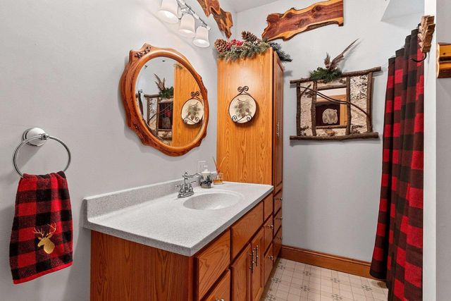 W8310 MEYER LANE, Crivitz, WI 54114