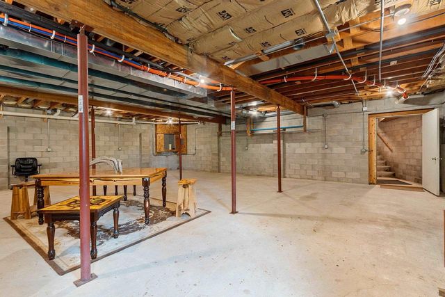 W8310 MEYER LANE, Crivitz, WI 54114