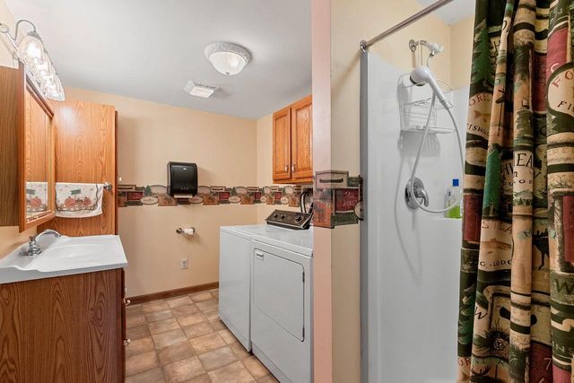 W8310 MEYER LANE, Crivitz, WI 54114