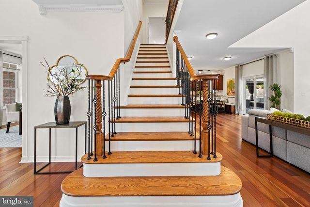8304 LARK BROWN RD, Columbia, MD 21045