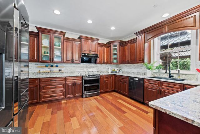 8304 LARK BROWN RD, Columbia, MD 21045