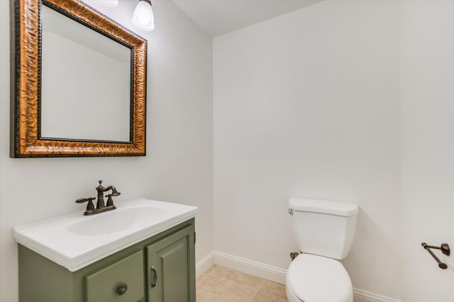 2617 University Club DR, Austin, TX 78732